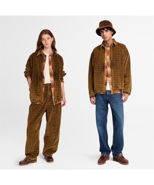 Timberland(ティンバーランド)の「ストラザム ボマー コーデュロイ ジャケット ユニセックス(その他アウター・メンズ・ダークブラウン・LARGE/MEDIUM/SMALL/X-LARGE)」の2枚目の写真