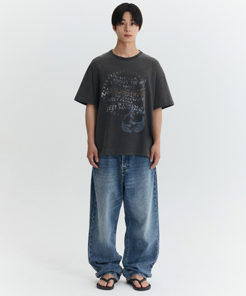 MTTIRE(マティレ)の「ROCKYSTAR VINTAGE OVERSIZED T-SHIRT / BLACK(Tシャツ/カットソー・レディース・その他・L/XL/S/M)」の4枚目の写真