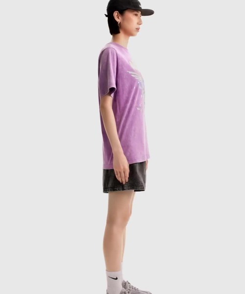 NIKE（ナイキ）の「NIKE NSW Retro Flare Short Sleeve T-Shirt（ナイキ ウィメンズ NSW レトロ フレア S/S Tシャツ）（Tシャツ/カットソー・レディース・グレー系/ピンク系・X-SMALL/SMALL/MEDIUM/LARGE）」の10枚目の写真