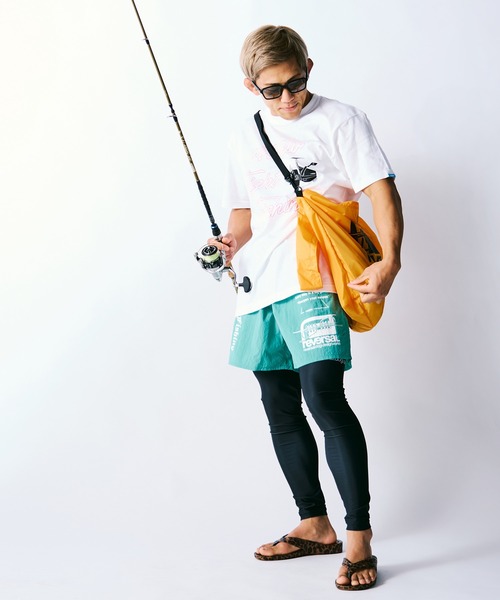 reversal.dogi.design.works（リバーサル・ドーギ・デザイン・ワークス）の「＜reversal/リバーサル＞FISHING REEL COTTON TEE フィッシィング リール コットン Tシャツ（Tシャツ/カットソー・メンズ・ホワイト/ブラック・M/L/2XL/XL）」の7枚目の写真