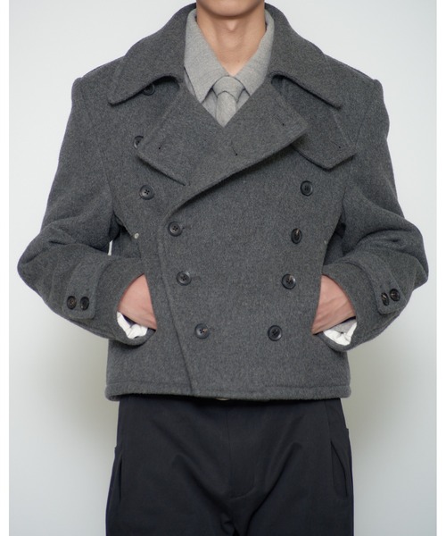 NVRFRGT(ネヴァーフォーゲット)の「SHORT PEA COAT(ピーコート・メンズ・ブラック/グレー・2)」の4枚目の写真