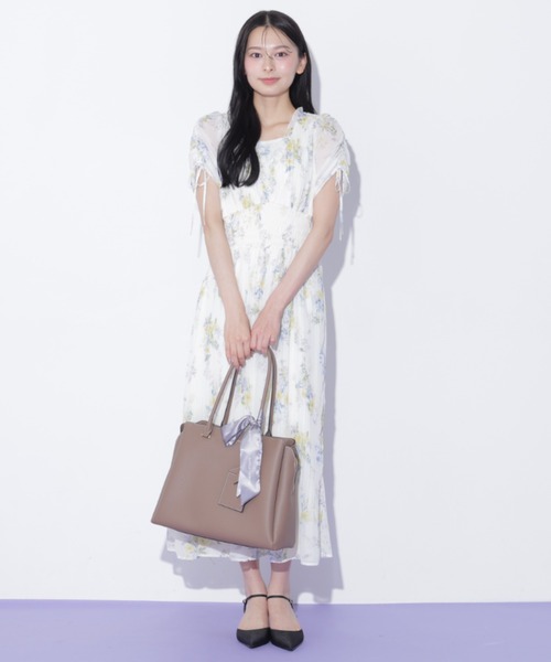 JILL by JILL STUART(ジルバイジルスチュアート)の「スカーフ付きトートバッグ(トートバッグ・レディース・グレー/ブラック/モカ・FREE)」の12枚目の写真