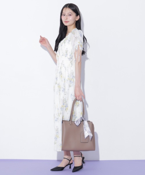 JILL by JILL STUART(ジルバイジルスチュアート)の「スカーフ付きトートバッグ(トートバッグ・レディース・グレー/ブラック/モカ・FREE)」の13枚目の写真