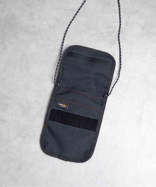 Gramicci(グラミチ)の「【RE】【GRAMICCI(グラミチ) 】CORDURA NECK POUCH(ショルダーバッグ・メンズ・オリーブ/ブラック・FREE)」の6枚目の写真