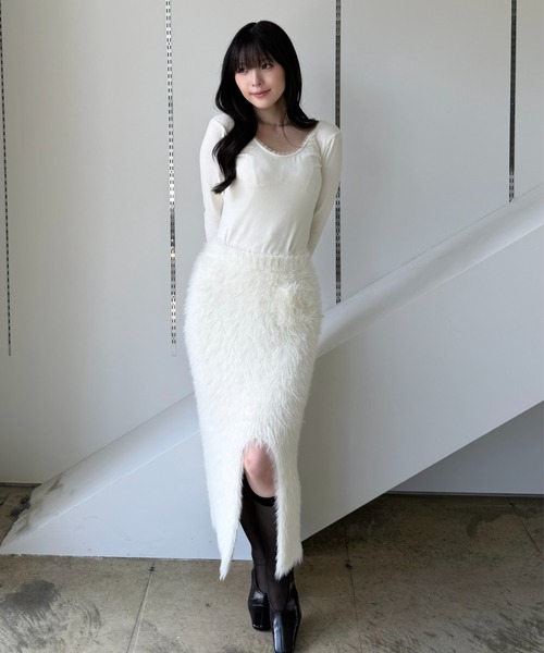 SENEE（セニー）の「feather knit long skirt（フェザーニットロングスカート）（スカート・レディース・アイボリー/ブラック/グレー・SMALL/MEDIUM）」の12枚目の写真