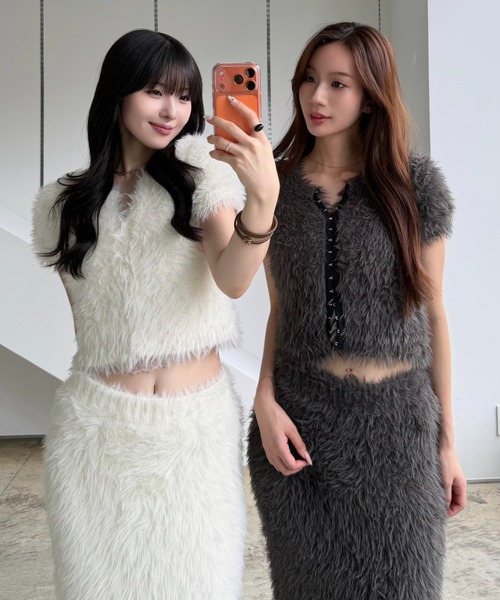 SENEE（セニー）の「feather knit long skirt（フェザーニットロングスカート）（スカート・レディース・アイボリー/ブラック/グレー・SMALL/MEDIUM）」の5枚目の写真