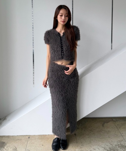 SENEE（セニー）の「feather knit long skirt（フェザーニットロングスカート）（スカート・レディース・アイボリー/ブラック/グレー・SMALL/MEDIUM）」の9枚目の写真