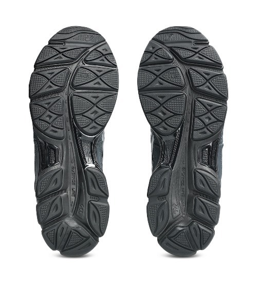 ASICS(アシックス)の「ASICS GEL-NYC(アシックス ゲル エヌワイシー)(スニーカー・メンズ・ホワイト系/グレー系・25.5cm/25cm/24.5cm/23cm/23.5cm/24cm/26cm/27cm/27.5cm/28.5cm/29cm/26.5cm/28cm)」の16枚目の写真