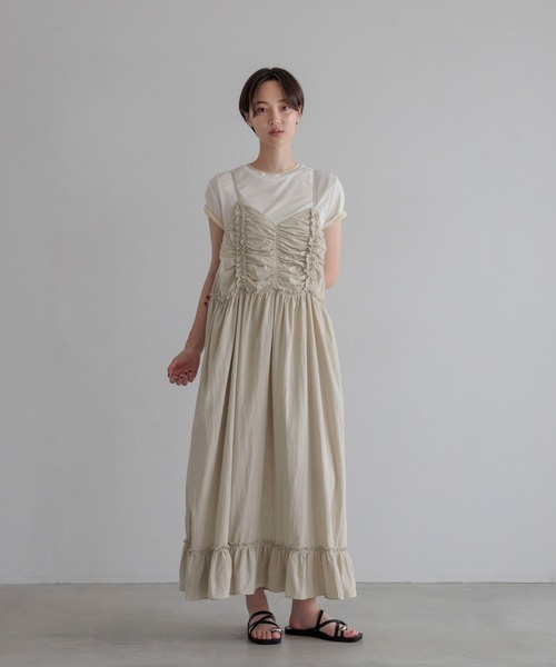 LOWRYS FARM（ローリーズファーム）の「シャーリングキリカエキャミワンピース 1047012（ワンピース・レディース・ブラウン/ブラック・FREE）」の15枚目の写真