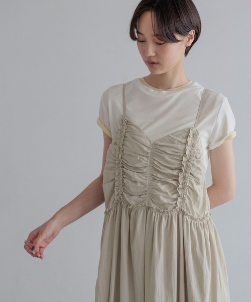 LOWRYS FARM（ローリーズファーム）の「シャーリングキリカエキャミワンピース 1047012（ワンピース・レディース・ブラウン/ブラック・FREE）」の18枚目の写真