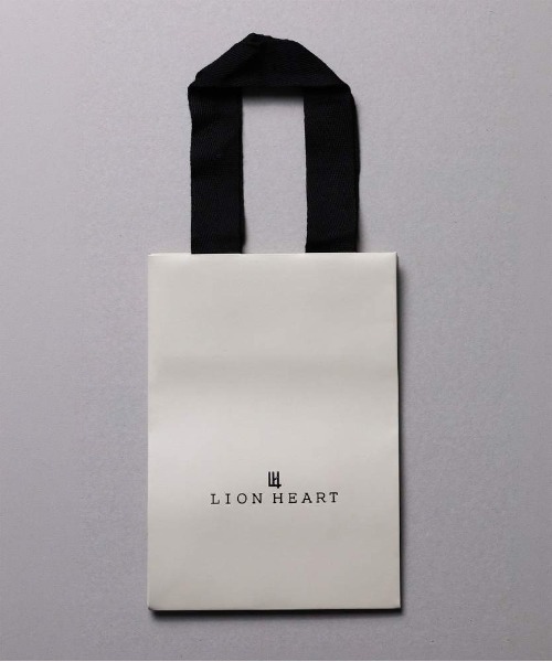 LION HEART（ライオンハート）の「【限定展開】“LH-1”ツイストフープピアス/スペシャルパッケージ/サージカルステンレス（金属アレルギー対応）【LION HEART / ライオンハート】（ピアス（片耳用）・メンズ・シルバー・ONE SIZE）」の22枚目の写真