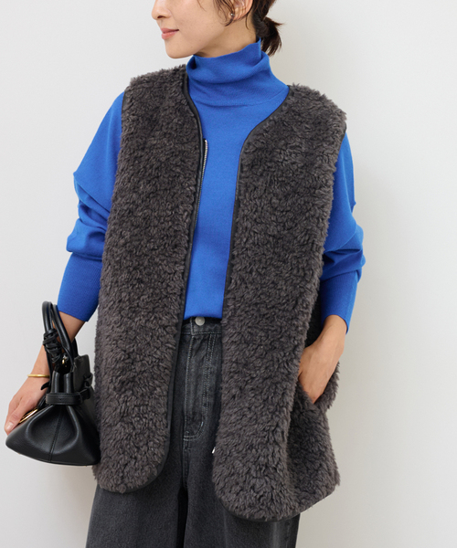 JOURNAL STANDARD relume(ジャーナルスタンダード レリューム)の「《追加》シープフェイクファージップベスト(ベスト・レディース・チャコールグレー/ベージュ・FREE)」の13枚目の写真