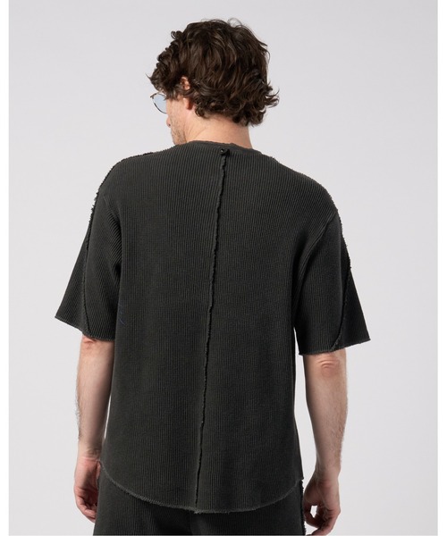 wjk(ダヴルジェイケイ)の「hard dry waffle fly-front henley S/S(Tシャツ/カットソー・メンズ・ピンク/ホワイト/ネイビー/チャコール・SMALL/X-LARGE/MEDIUM/LARGE)」の22枚目の写真