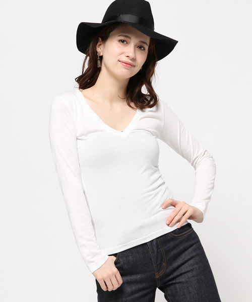 MOUSSY（マウジー）の「DEEP V/N LS/TSJ（Tシャツ/カットソー・レディース・ブラック/オフホワイト/トップグレー・FREE）」の5枚目の写真