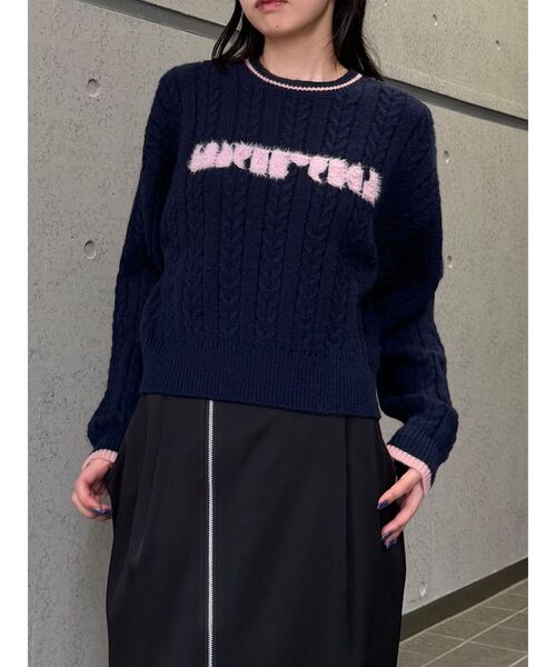 MURUA（ムルーア）の「ケーブルシャギーロゴニット　冬服（ニット/セーター・レディース・ネイビー/グレー/アイボリー/ボルドー・FREE）」の3枚目の写真