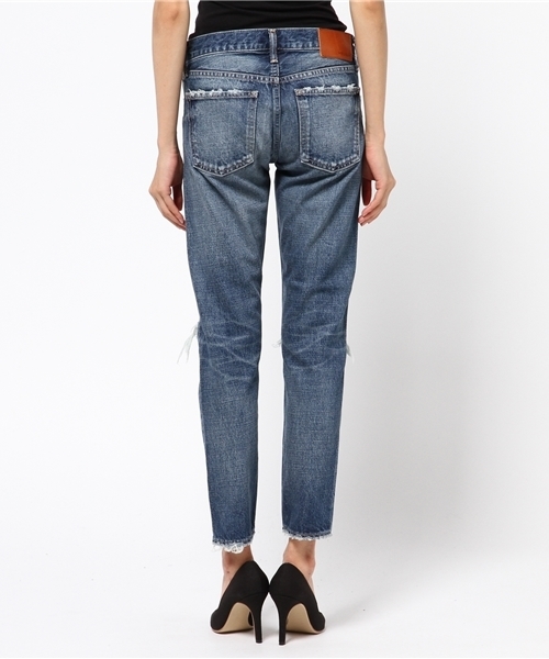 MOUSSY（マウジー）の「MV Ashton Tapered（デニムパンツ・レディース・ライトブルー・26inch/24inch/27inch/23inch/25inch）」の10枚目の写真