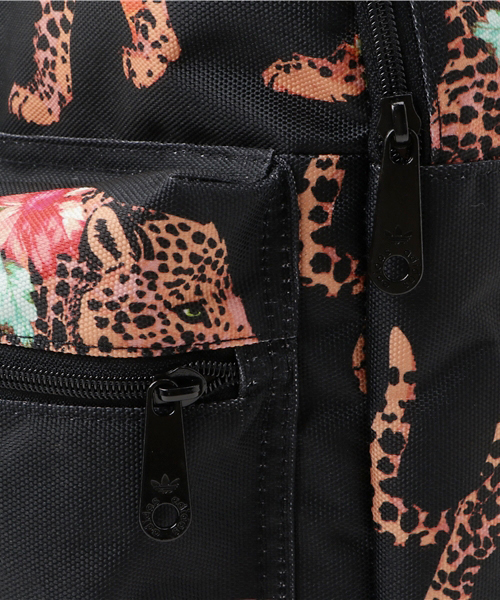 adidas（アディダス）の「【adidas Originals by The Farm Company】 バックパック [ONCADA CLASSIC BACKPACK]（バックパック/リュック・レディース・その他・FREE）」の3枚目の写真