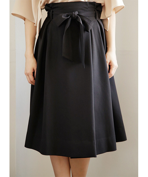 STYLE DELI(スタイルデリ)の「リボン付きハイウエストフレアスカート(スカート・レディース・ブラック/グレー・SMALL/MEDIUM)」の13枚目の写真