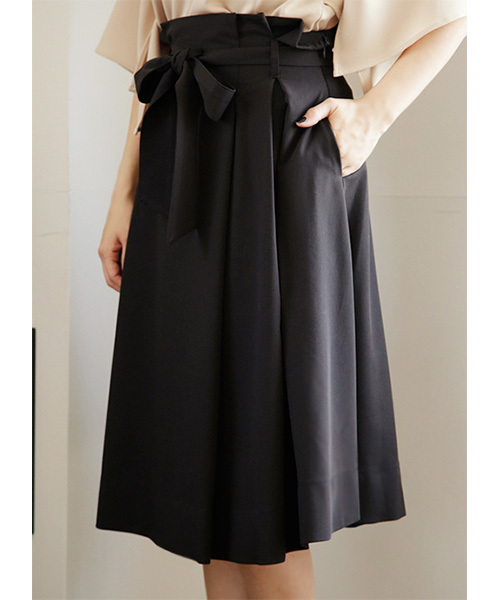 STYLE DELI(スタイルデリ)の「リボン付きハイウエストフレアスカート(スカート・レディース・ブラック/グレー・SMALL/MEDIUM)」の14枚目の写真