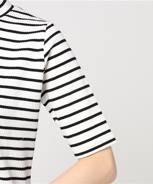 Honeys（ハニーズ）の「ハイネックプルオーバー（Tシャツ/カットソー・レディース・ブラック/ホワイト×ブラック/オフホワイト/ブラック系その他/杢グレー/ブルー系その他/ピンク・L/M）」の12枚目の写真