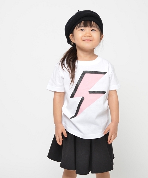 SOLPRESA（ソルプレーサ）の「サンダーTシャツ（Tシャツ/カットソー・キッズ・ホワイト×ピンク/ブラック×レッド/ブラック×グレー/ホワイト×イエロー・110/130/100/120）」の2枚目の写真
