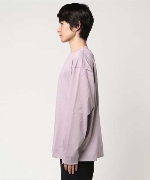 UNITED TOKYO(ユナイテッドトウキョウ)の「ロングスリーブビッグシルエットカットソー(Tシャツ/カットソー・メンズ・オフホワイト/カーキ/ピンク/ブラック/イエロー/ラベンダー/ブラウン/グリーン/オレンジ/ブルー・2/1/3)」の11枚目の写真