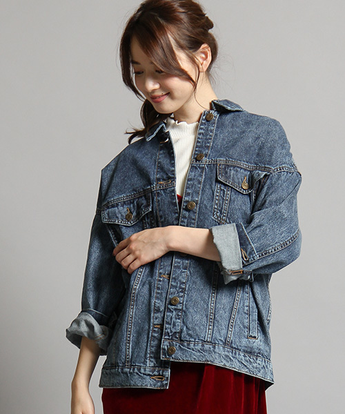 Honeys（ハニーズ）の「３シーズン活躍するビッグＧジャン（デニムジャケット・レディース・ワンウォッシュ/インディゴブルー/ケミカルウォッシュ・M/L）」の3枚目の写真