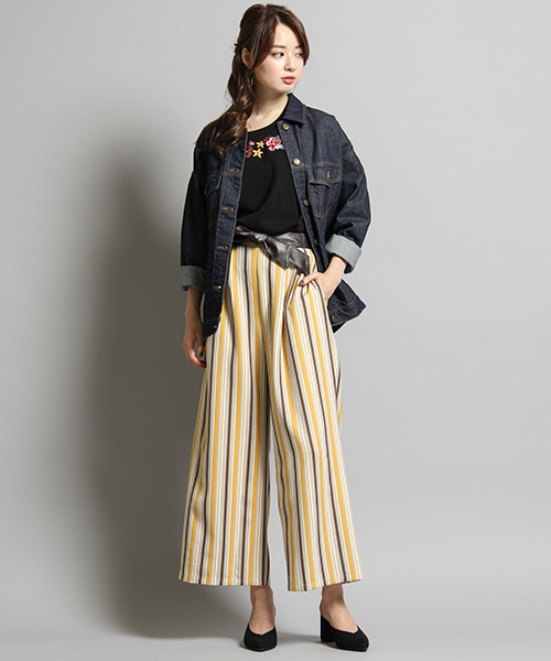 Honeys（ハニーズ）の「３シーズン活躍するビッグＧジャン（デニムジャケット・レディース・ワンウォッシュ/インディゴブルー/ケミカルウォッシュ・M/L）」の12枚目の写真