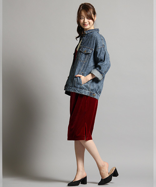 Honeys（ハニーズ）の「３シーズン活躍するビッグＧジャン（デニムジャケット・レディース・ワンウォッシュ/インディゴブルー/ケミカルウォッシュ・M/L）」の15枚目の写真