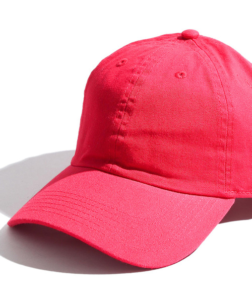 newhattan(ニューハッタン)の「WEGO/newhattan ウォッシュドツイル6パネルローキャップ(キャップ・メンズ・ダークブラウン/ネイビー/レッド/オリーブ/サックスブルー/ピンク/ターコイズブルー/ブルー/キャメル/ライトピンク/ライム/パープル/レッド系その他/ダークグリーン/ダークグレー/ライトイエロー/その他1/ライトグレー/ピンク系その他/オレンジ/ブラック/グリーン/ダークベージュ/ライトベージュ/ワイン/パープル系その他/ホワイト/ライトパープル/その他2/イエロー・FREE)」の1枚目の写真