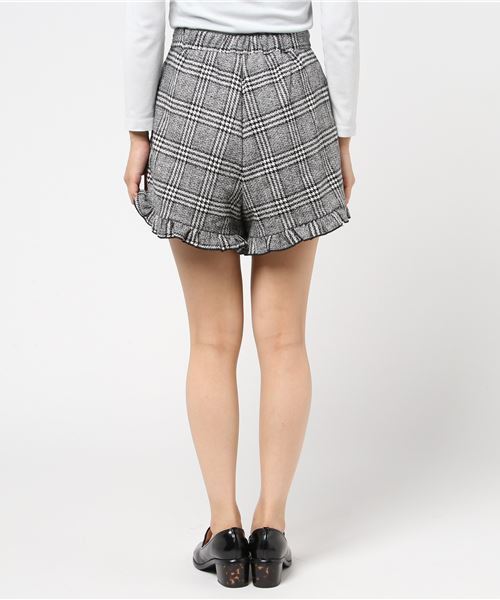 one after another NICE CLAUP（ワンアフターアナザーナイスクラップ）の「newフリルショートパンツ（その他パンツ・レディース・ブラック/ベージュ/ブラック系その他/ブラウン系その他・FREE）」の6枚目の写真