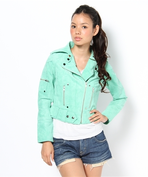 ROSE BUD(ローズバッド)の「(GOOSE CRAFT)BIKER406 SILKY PIG SPL RIDERS JACKET(ライダースジャケット・レディース・ブラック×ゴールド/ブラウン系その他/グレイッシュベージュ/ライトグリーン/コーラル/レッド系その他・SMALL/MEDIUM)」の5枚目の写真
