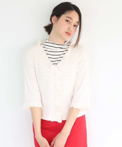 one after another NICE CLAUP(ワンアフターアナザーナイスクラップ)の「フリルテレコカーデ(カーディガン/ボレロ・レディース・アイボリー/ブラック/ベージュ/ピンク・FREE)」の1枚目の写真
