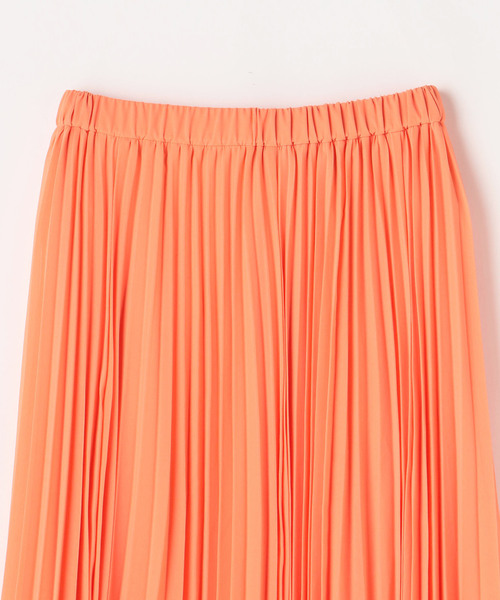 CONVERSE TOKYO（コンバーストウキョウ）の「カラープリーツスカート（スカート・レディース・ブラック/オレンジ/グリーン・FREE）」の7枚目の写真