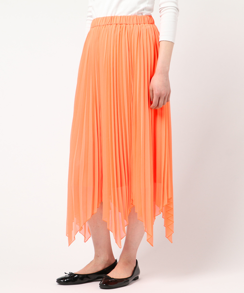 CONVERSE TOKYO（コンバーストウキョウ）の「カラープリーツスカート（スカート・レディース・ブラック/オレンジ/グリーン・FREE）」の5枚目の写真