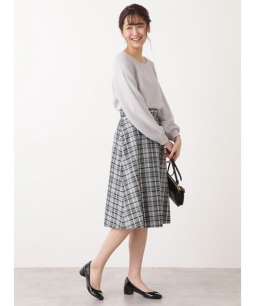 NATURAL BEAUTY BASIC（ナチュラルビューティーベーシック）の「スプリングラメガーターニット（ニット/セーター・レディース・グレー/オフホワイト/イエロー/ブルー・MEDIUM）」の12枚目の写真