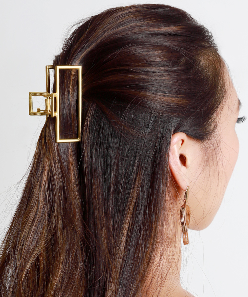 Chille チル の スクエアゴールドヘアクリップ バレッタ ヘアクリップ Wear