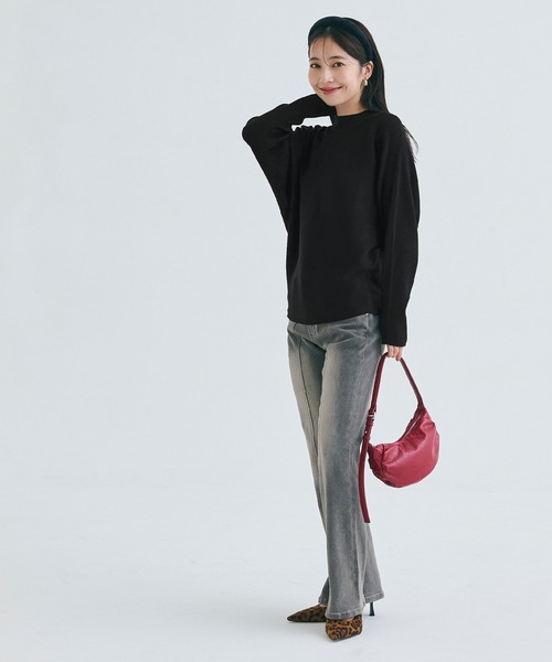 coca（coca）（コカ）の「しっとりやわらか ボトルネックドルマンニット（ニット/セーター・レディース・ブラック/ベージュ/ブラウン/アイボリー/ブルー/グリーン/パープル/イエロー/ブルー系その他/ライトブルー/チャコール・ONE SIZE/L/M）」の19枚目の写真