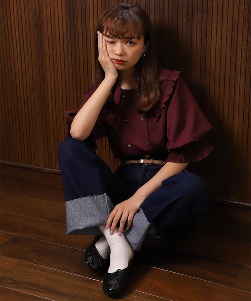 one after another NICE CLAUP（ワンアフターアナザーナイスクラップ）の「衿フリルダブルボタンブラウス（シャツ/ブラウス・レディース・オフホワイト/ピンクベージュ/ワインレッド・FREE）」の4枚目の写真