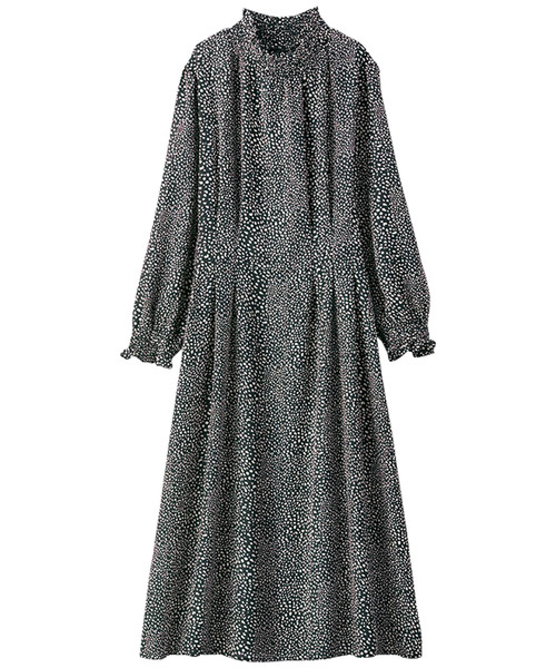 BELLUNA(ベルーナ)の「シャーリング使いプリントワンピース(ワンピース・レディース・アニマル/ネイビー/マスタード・LARGE/X-LARGE/MEDIUM)」の9枚目の写真