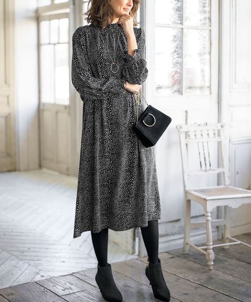 【CHICLINE】カレロナ シャーリング フレア ベルト ワンピース CHICLINE】☆ レシアン ベルトフレア ワンピース (DRESS