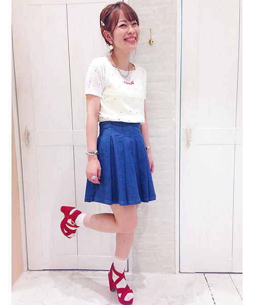 one after another NICE CLAUP(ワンアフターアナザーナイスクラップ)の「【ナイスクラップ】Lolitaプルオーバー(ニット/セーター・レディース・レッド/ブラック/ホワイト・FREE)」の6枚目の写真