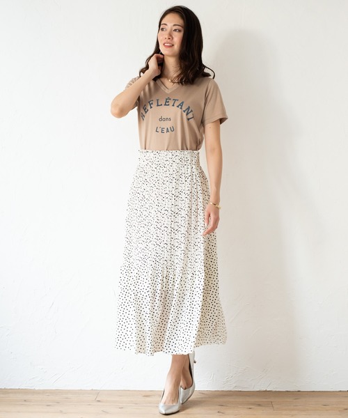 LOUNGEDRESS(ラウンジドレス)の「プリントTシャツ(Tシャツ/カットソー・レディース・ブラック/オフホワイト/キャメル/カーキ・FREE)」の13枚目の写真