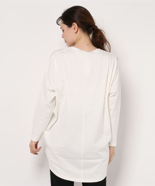 AMERICAN HOLIC（アメリカンホリック）の「ポケット付きカットチュニック＊（Tシャツ/カットソー・レディース・グレイッシュベージュ/オフホワイト/ベージュ/ブラック・FREE）」の6枚目の写真