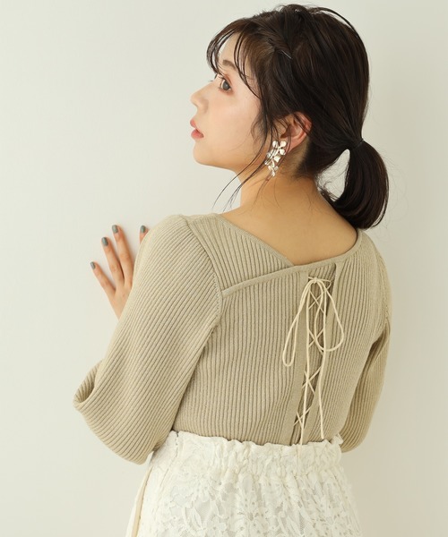 one after another NICE CLAUP(ワンアフターアナザーナイスクラップ)の「花柄マーメードスカート(スカート・レディース・オフホワイト/グリーン/グリーン系その他/パープル系その他・FREE)」の5枚目の写真