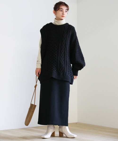 select MOCA（セレクトモカ）の「ワンショルダーケーブル編みニット（ニット/セーター・レディース・グレイッシュベージュ/ライトグリーン/アイボリー/ブラック・FREE）」の18枚目の写真