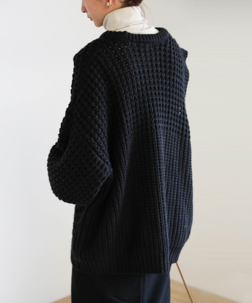 select MOCA（セレクトモカ）の「ワンショルダーケーブル編みニット（ニット/セーター・レディース・グレイッシュベージュ/ライトグリーン/アイボリー/ブラック・FREE）」の19枚目の写真