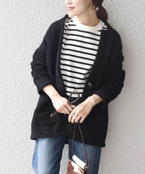 SHIPS Days(シップスデイズ)の「SHIPS Days:ニットミドルカーディガン◇(カーディガン/ボレロ・レディース・ブラック/ブラウン・ONE SIZE)」の2枚目の写真