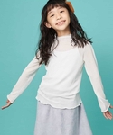 a.v.v(アーヴェヴェ)の「トップス(Tシャツ/カットソー)」