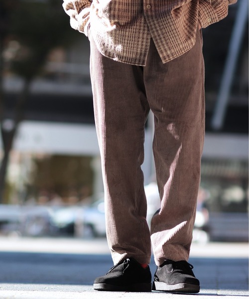 JOURNAL STANDARD(ジャーナルスタンダード)の「6W コーデュロイ ブッチャー 1P パンツ(その他パンツ・メンズ・ブラック/ブラウン/ライトブラウン/ベージュ/ブルー・SMALL/MEDIUM/LARGE)」の4枚目の写真
